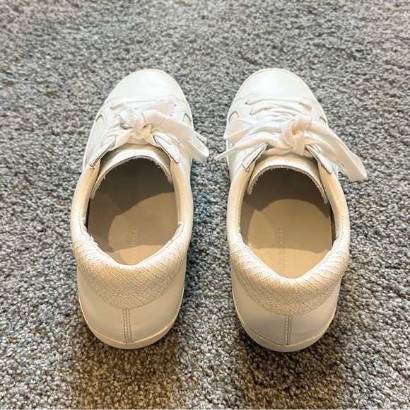Banana Republic white leather sneakers with snakeskin detail - Picture 6 of 12